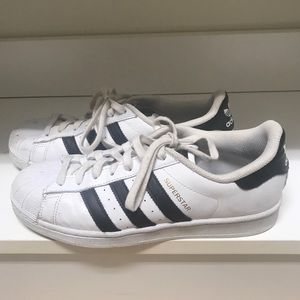 Adidas Superstar Sneakers